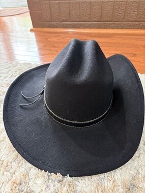 Men's Black Felt Western Cowboy Hat with Stitched Band